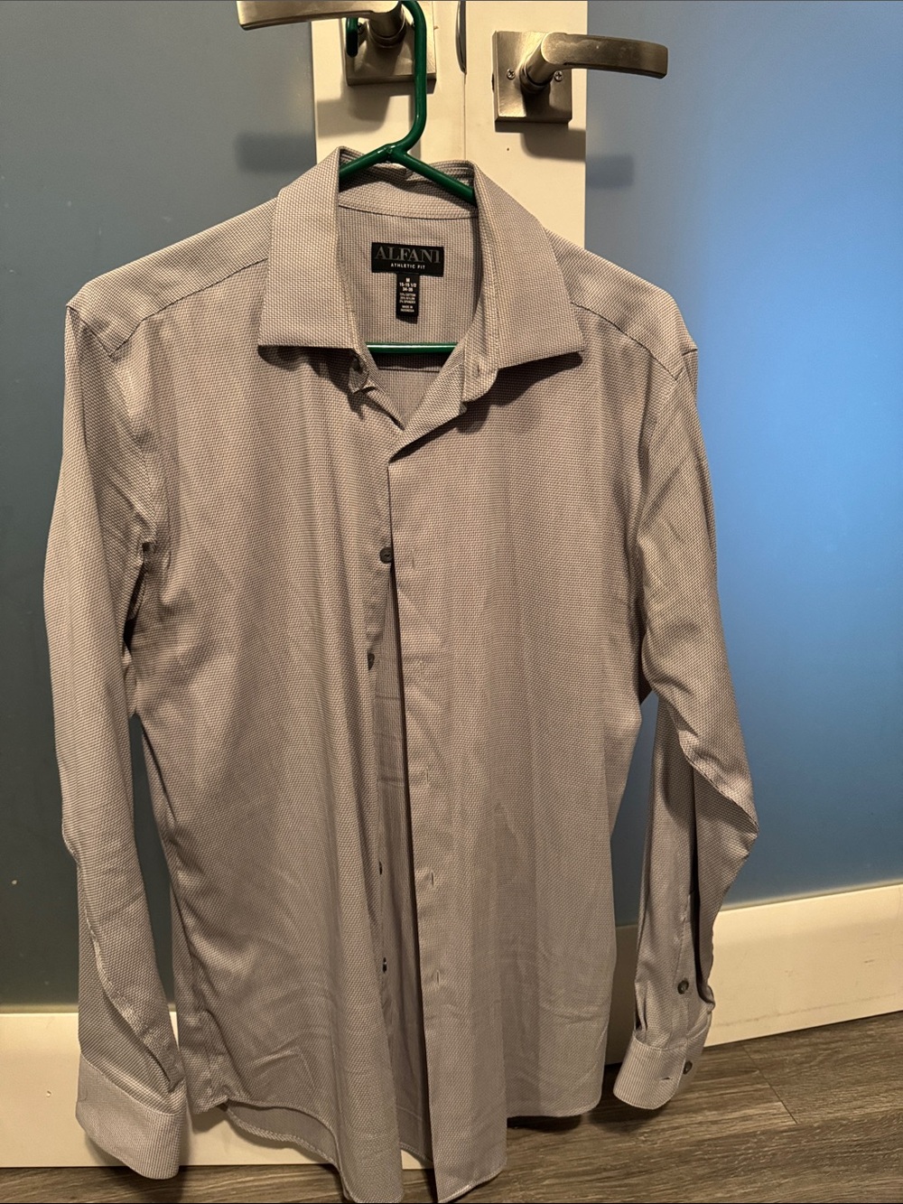 Alfani Men's Light Gray Micro-Pattern Dress Shirt